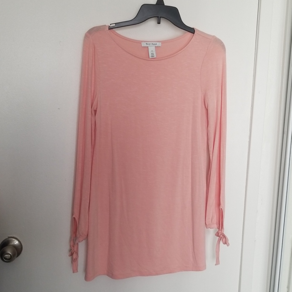 White House Black Market Top